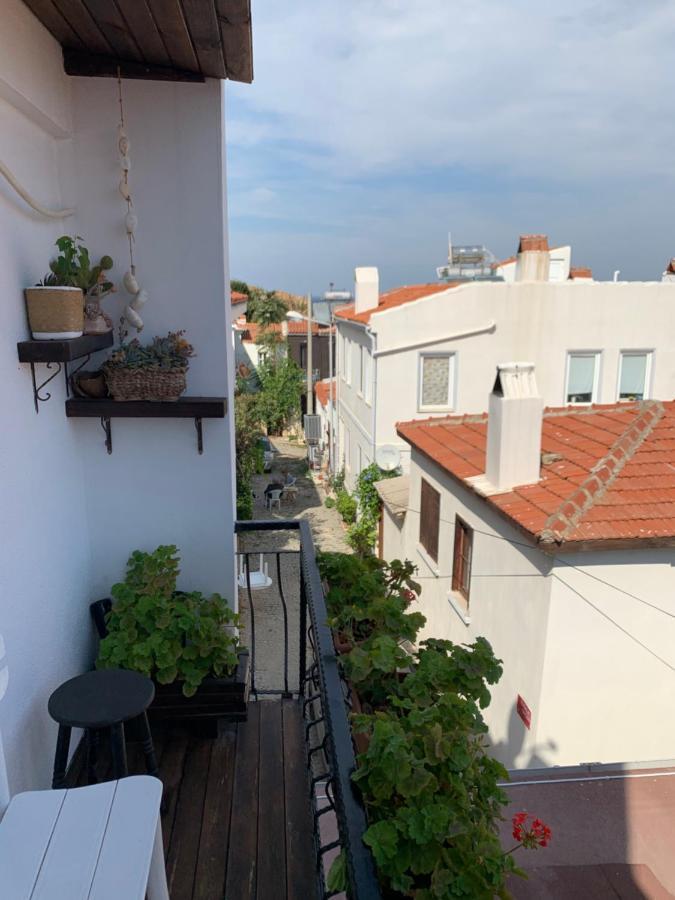 Vapori Otel Бозджаада Екстериор снимка