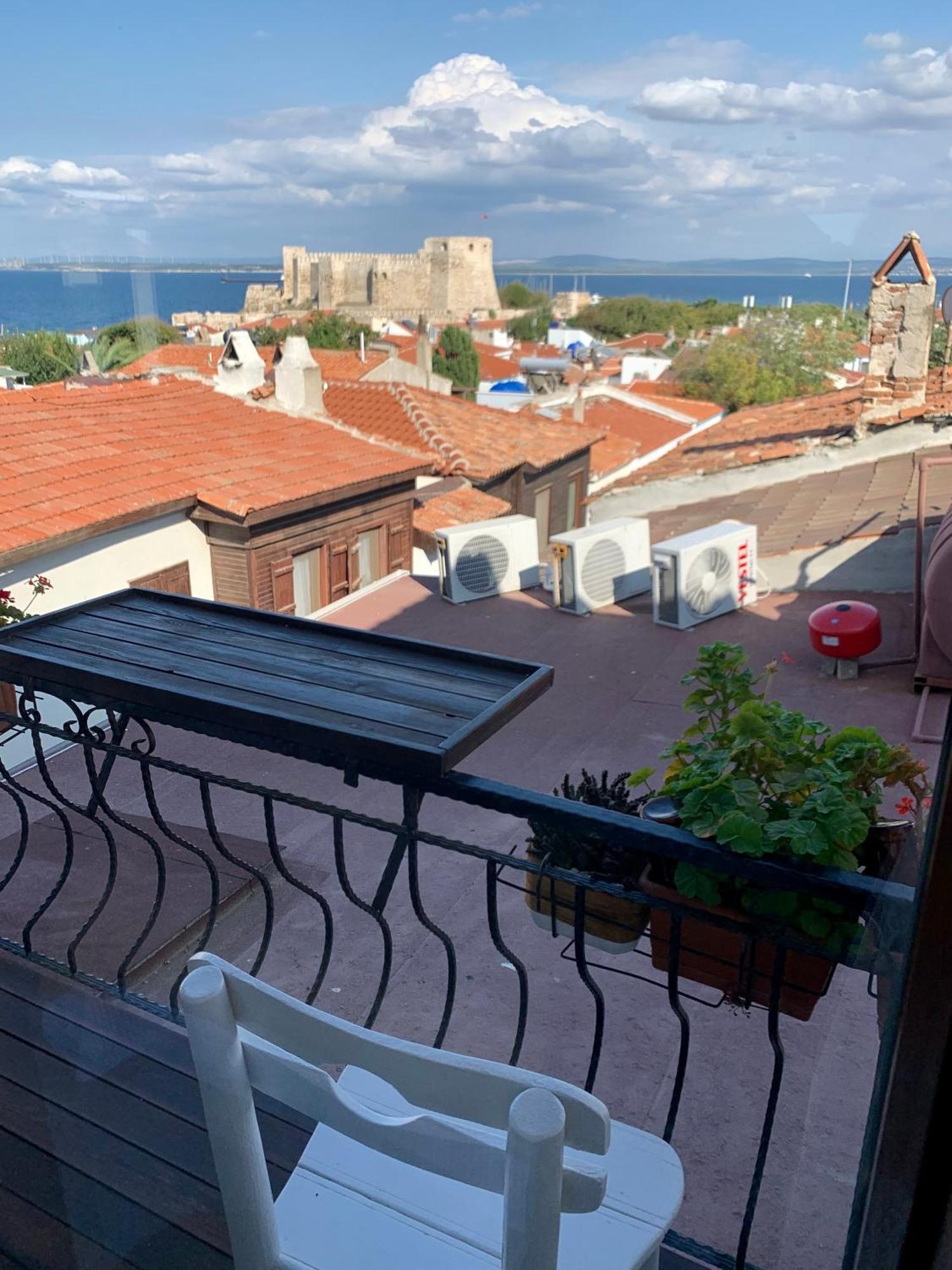 Vapori Otel Бозджаада Екстериор снимка